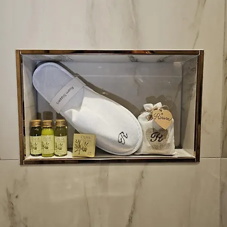 Апартаменты Rosam - Via Veneto 15 Min Walk From Spanish Steps Floor Luxury *