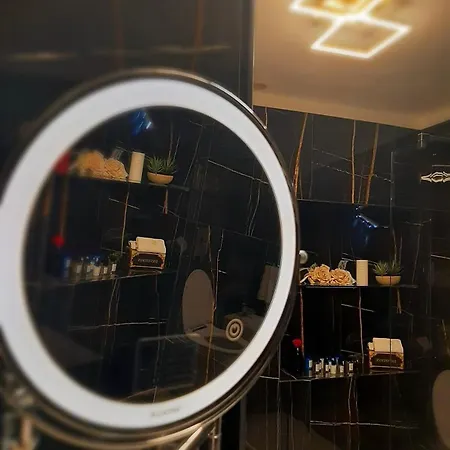 Апартаменты Rosam - Via Veneto 15 Min Walk From Spanish Steps Floor Luxury Рим