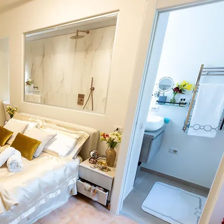 Апартаменты Rosam - Via Veneto 15 Min Walk From Spanish Steps Floor Luxury