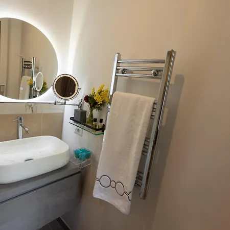 Rosam - Via Veneto 15 Min Walk From Spanish Steps Floor Luxury