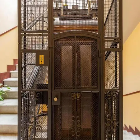 Rosam - Via Veneto 15 Min Walk From Spanish Steps Floor Luxury Рим