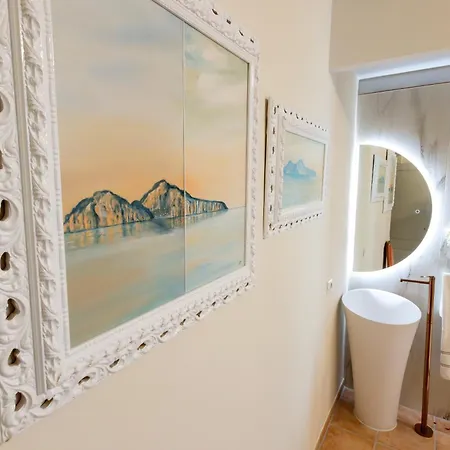 Апартаменты Rosam - Via Veneto 15 Min Walk From Spanish Steps Floor Luxury *