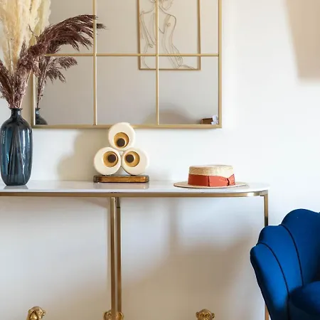 Rosam - Via Veneto 15 Min Walk From Spanish Steps Floor Luxury Рим